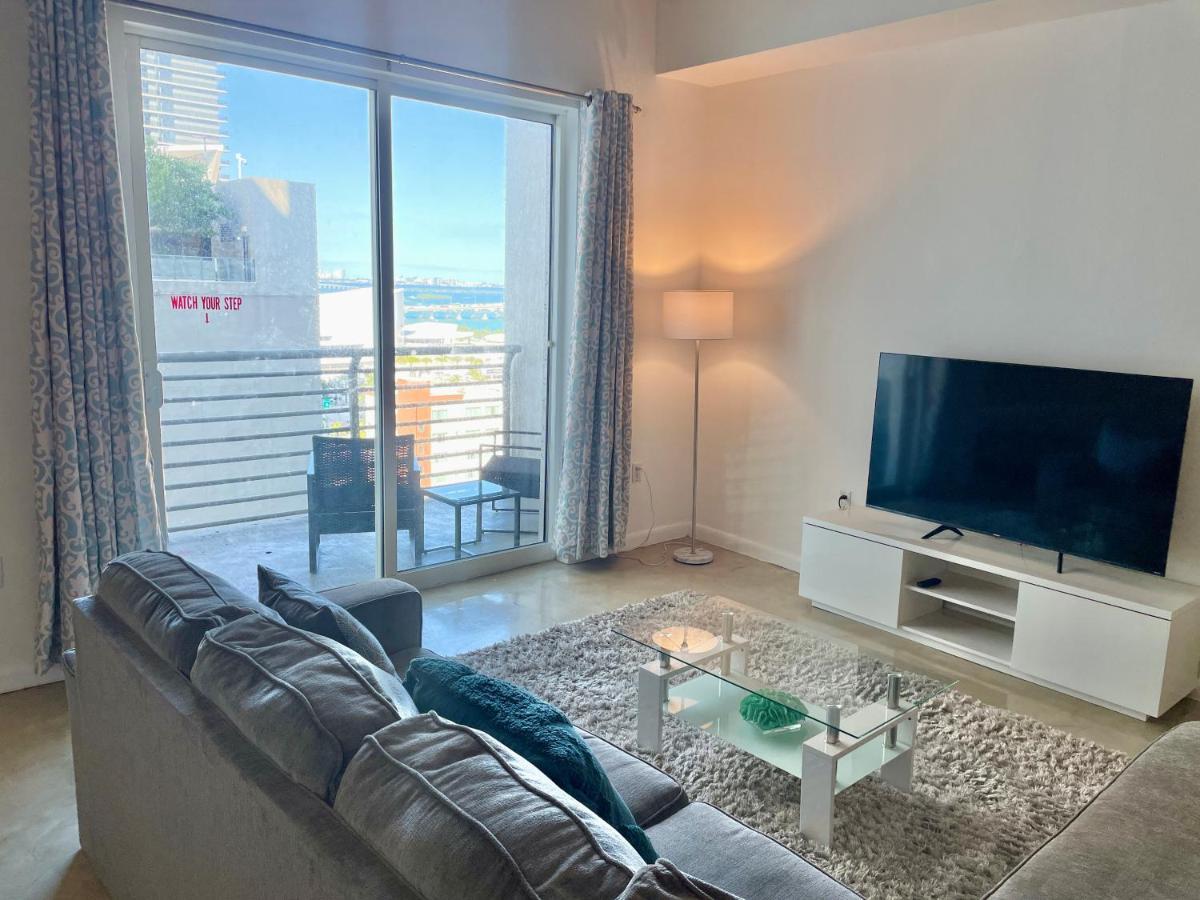 1Br Loft In Downtown With Bay View And Workspace 마이애미 외부 사진