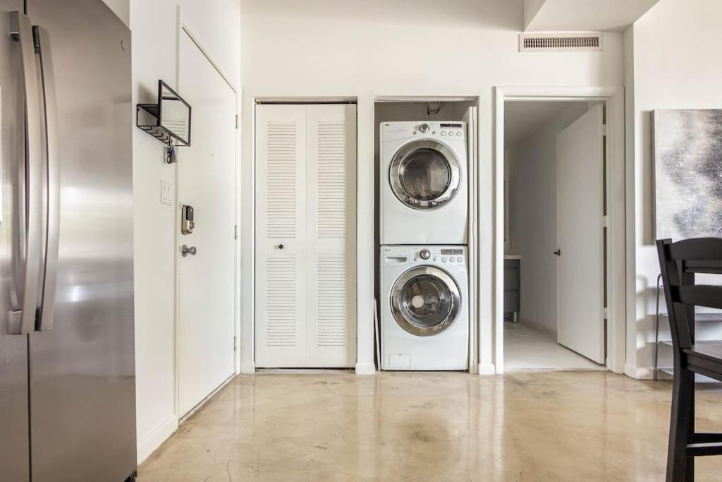1Br Loft In Downtown With Bay View And Workspace 마이애미 외부 사진