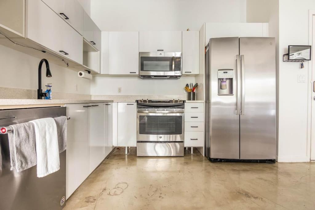1Br Loft In Downtown With Bay View And Workspace 마이애미 외부 사진