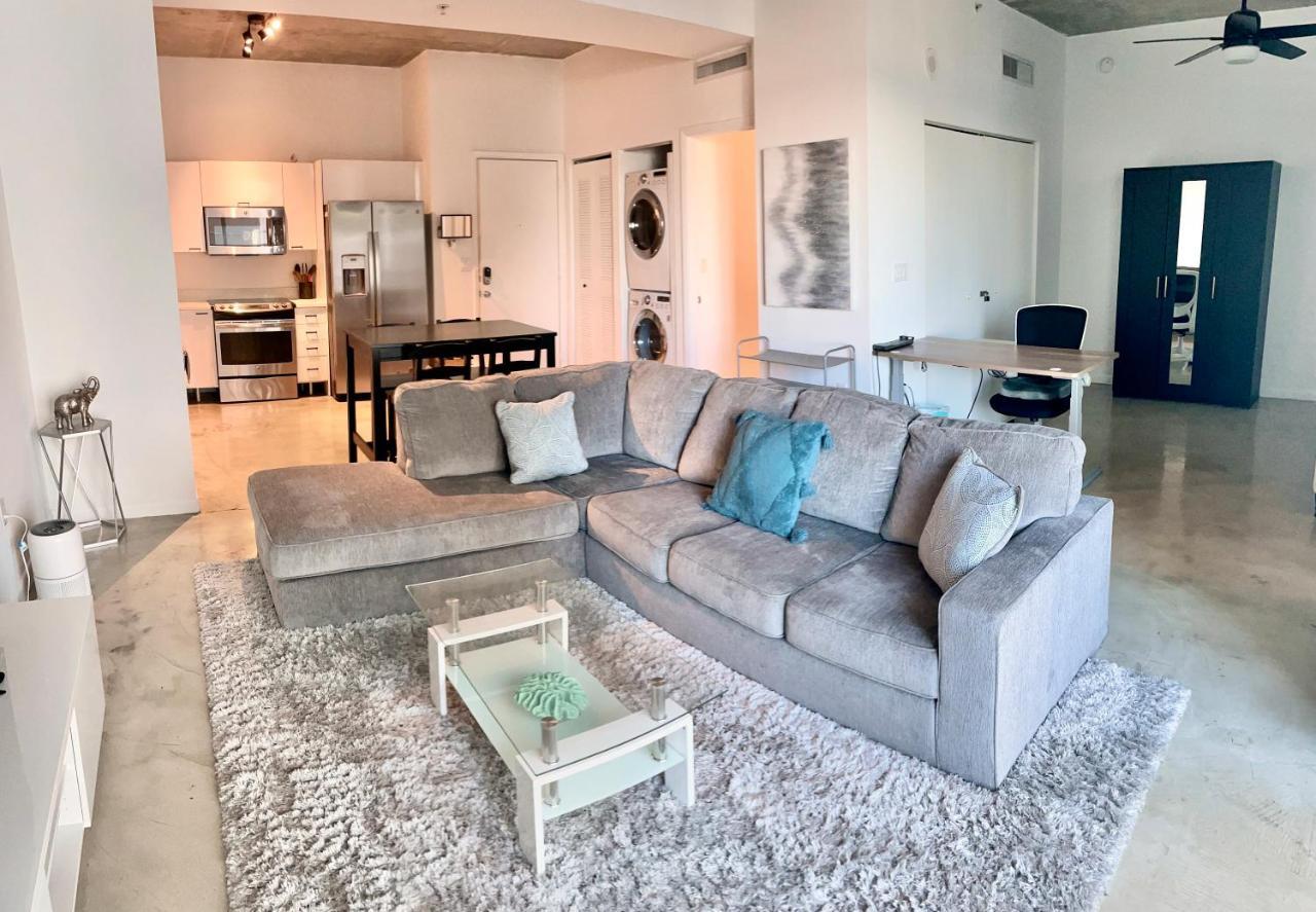 1Br Loft In Downtown With Bay View And Workspace 마이애미 외부 사진